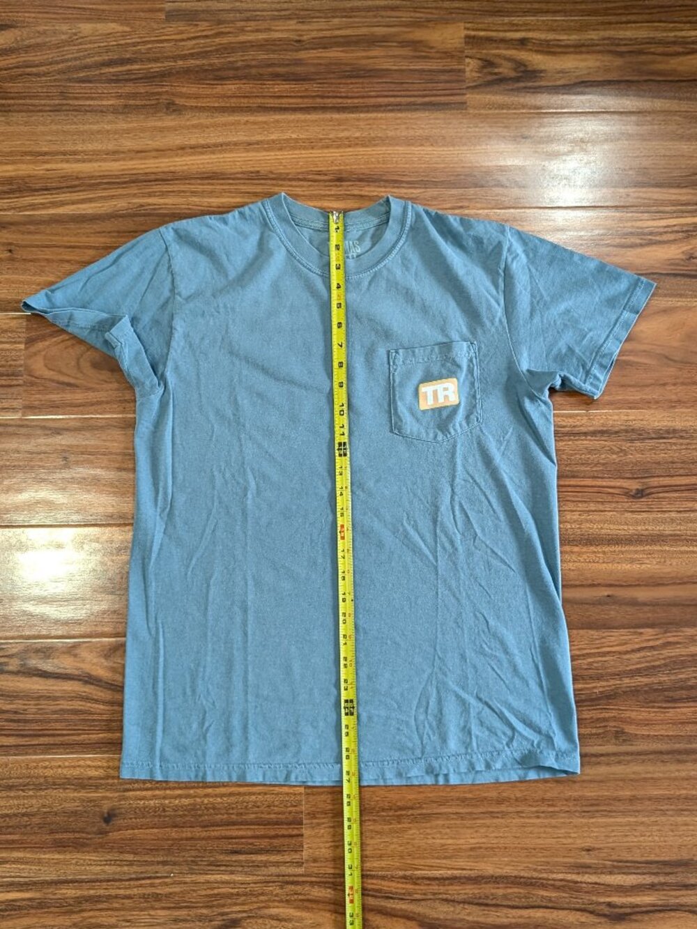 2022 Tour Bring The Bar To You Thomas Rhett Official Merch Blue Shirt Size M Gr - Picture 8 of 9